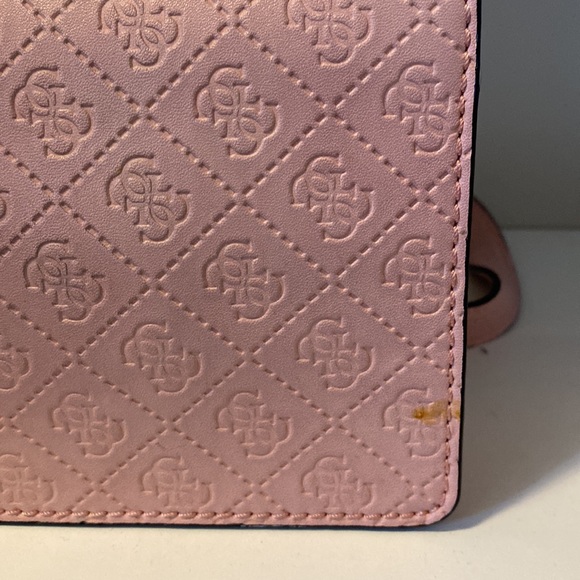 2 for $30 🌈 Guess Rayna Mini Flap Crossbody Purse - Picture 6 of 6